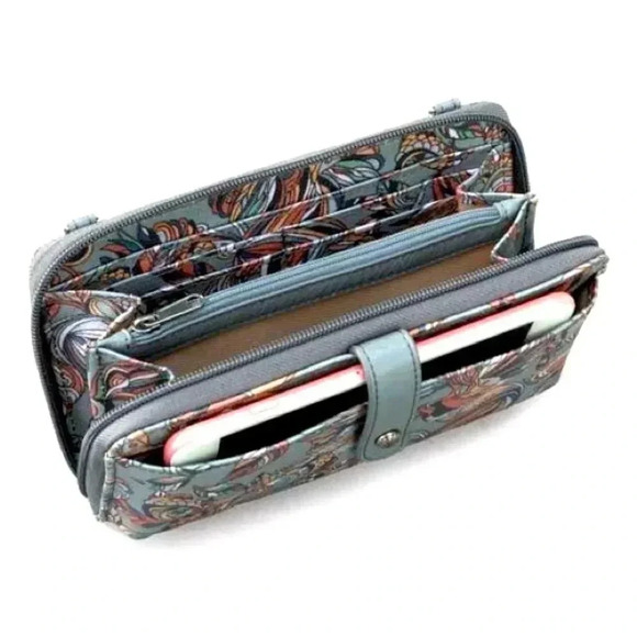 NWOT Sakroots Artist Circle Smartphone Wallet/Wristlet - Picture 2 of 13